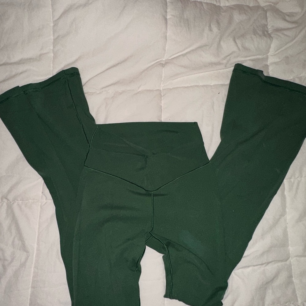 Aerie Kelly Green Knot Waist Flare Leggings
